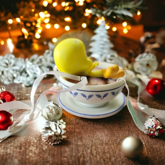 IOB 2001 Hallmark Ornament Holiday Spa Tweety Looney Tunes QX6945 - Picture 4 of 11